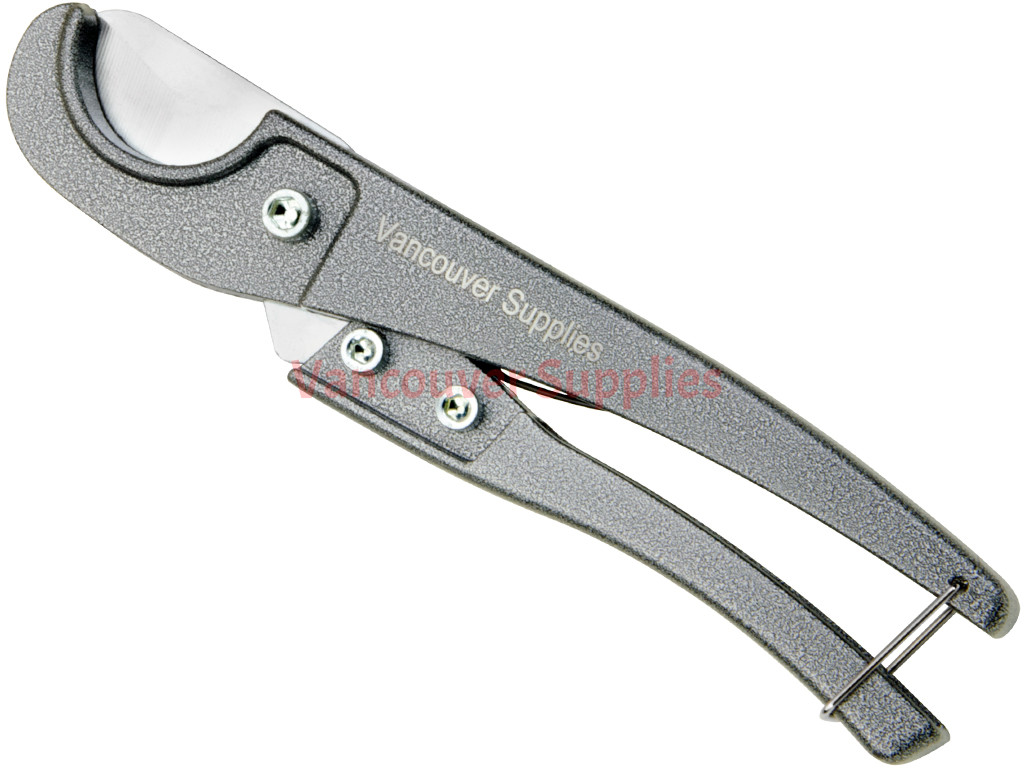 Plastic plumbing online pipe cutter